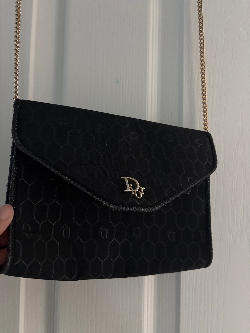 Christian Dior Vintage 30 Montaigne
Chain Cloth Shoulder/Clutch Bag
Honeycomb - Picture 3 of 11